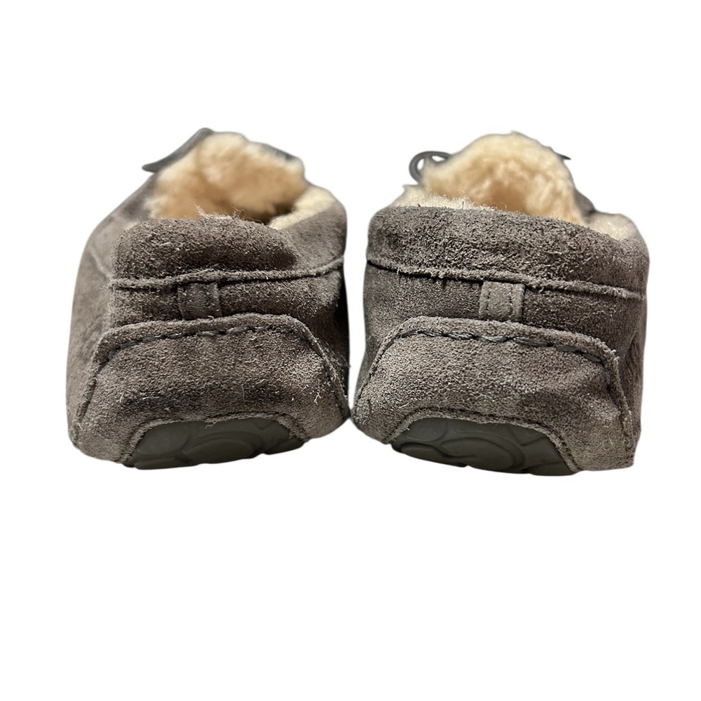UGG Men's gray Suede Loafers slippers size 11 - Picture 3 of 7